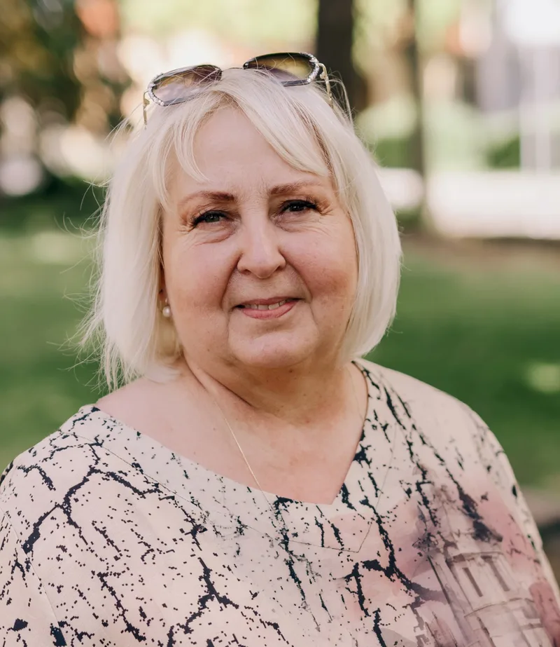 Nela Mazakianová